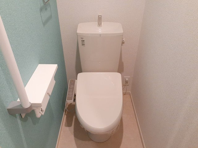 ラフレシール戸破のトイレ|ゆったりとした空間のトイレです