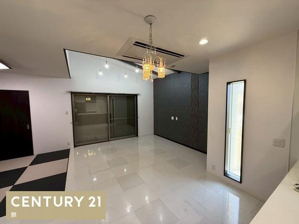 かつらぎ町西飯降　中古戸建の居間・リビング