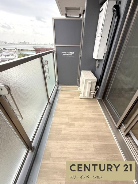 アドバンス大阪フェリーチェのバルコニー|★バルコニー付き！★