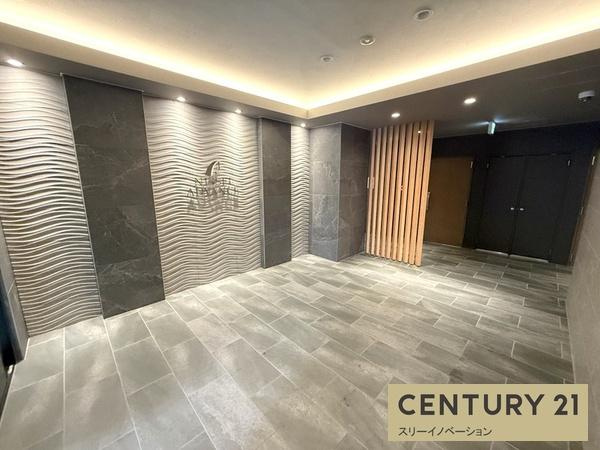 アドバンス大阪フェリーチェのエントランス|★かっこいいエントランス！★