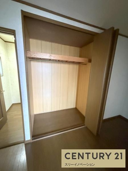 鶴町3丁目中古戸建の収納