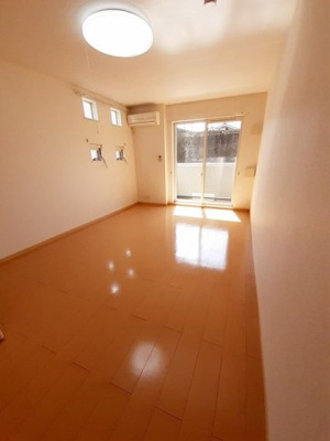 【居間・リビング】 | グリーン・ローズ