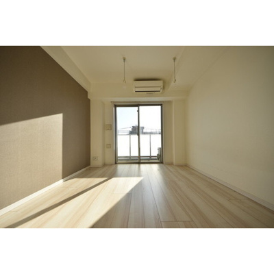 【内装】 | Court Blanche