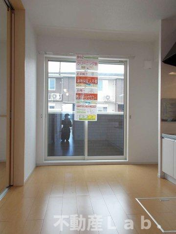 エテルノ　ステラＡの居間・リビング