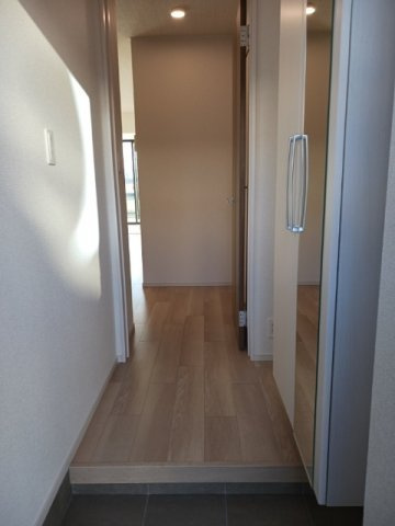 グランブルー八代　Ｃの玄関