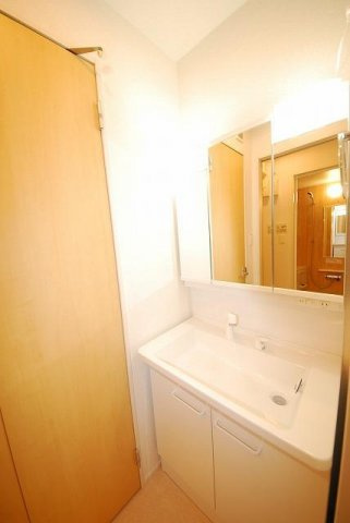 グランコート乃木坂Ⅱ　南館の洗面所