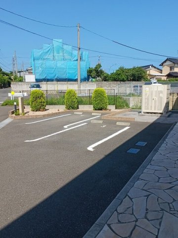 スカイフラワーの駐車場