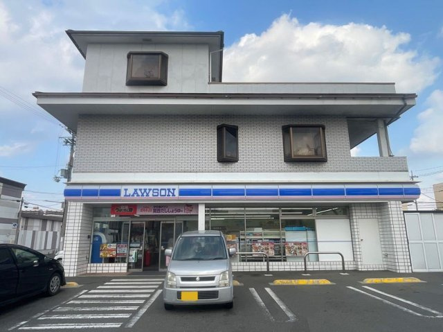 レオパレス中井町３の周辺