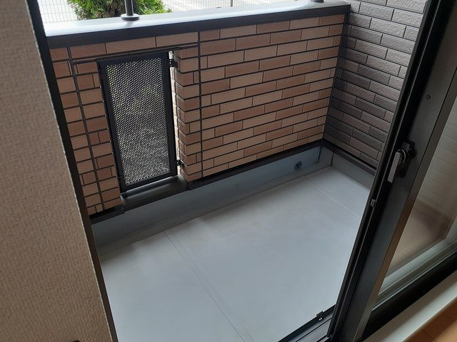 レジデンス　丸一のバルコニー