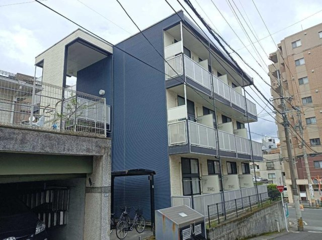 レオパレスシエスタ西郷屋敷の外観