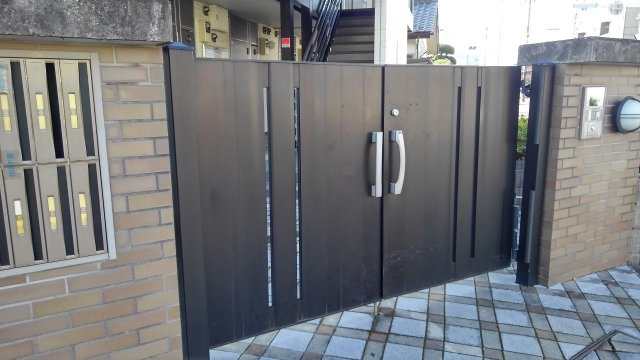 レオパレス貞夫のその他|オートロックゲート完備