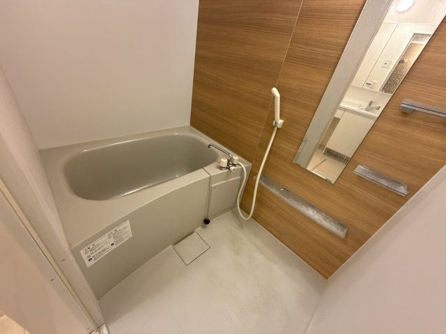 プラムコートの浴室