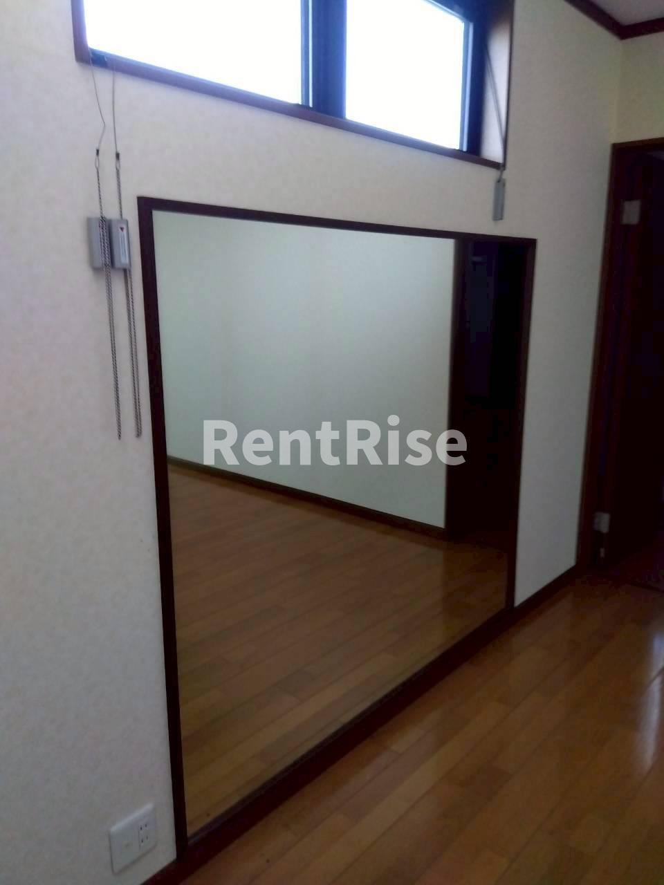 岩倉市中本町貸家の内装