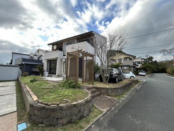 【前面道路含む現地写真】 | 宗像市公園通り２丁目　中古一戸建☆仲介手数料無料☆