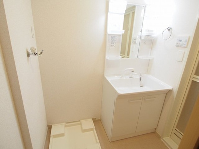 【洗面所】 | アベニール２番館 | ゆったりとスペースのある洗面所