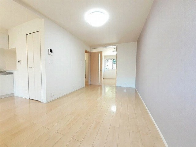 【居間・リビング】 | カーサ　中畑 | 【簡単オンライン契約】来店不要でオンライン申込み＆契約可能♪