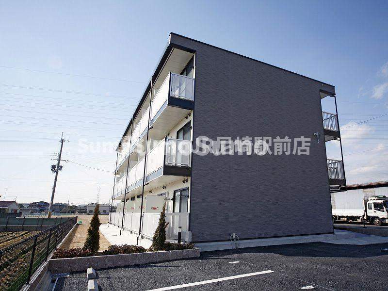 レオパレスグリーンアンバーの外観|きれいな外観です