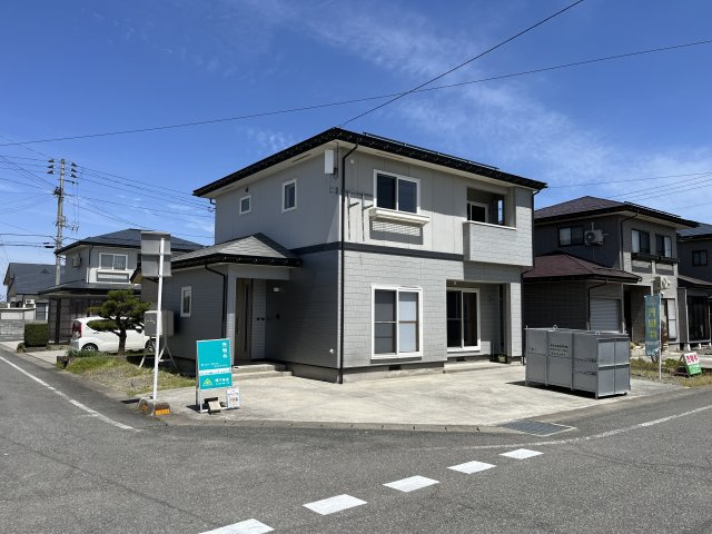 米沢市福田町１丁目の外観