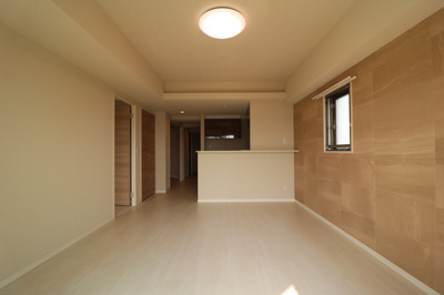 【居間・リビング】 | TWIN TOWERS Selina