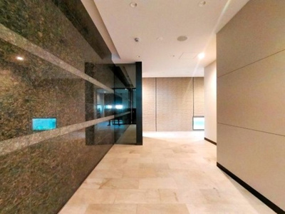 【ロビー】 | TWIN TOWERS Selina