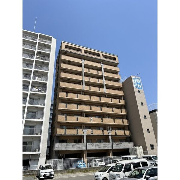 アコール県庁前