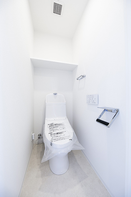 ライオンズフォーシア清澄白河のトイレ|※写真は同タイプ住戸です。