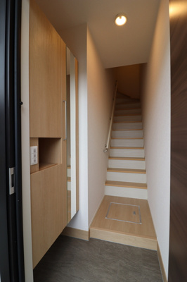 【玄関】 | アルカンシエル