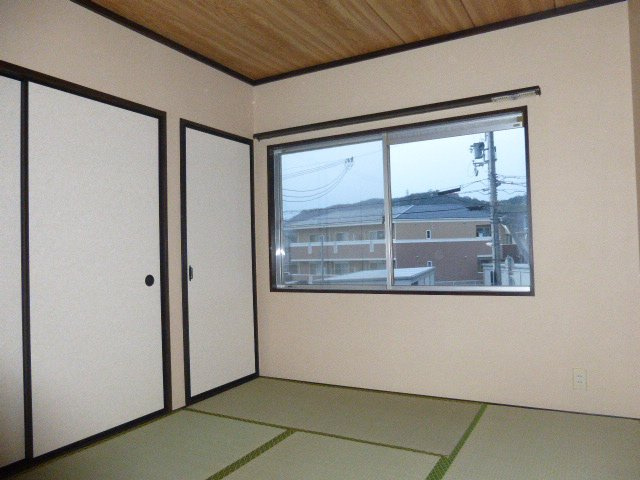 英賀保ハイツ３の寝室