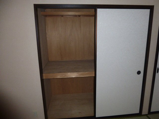 英賀保ハイツ３の子供部屋