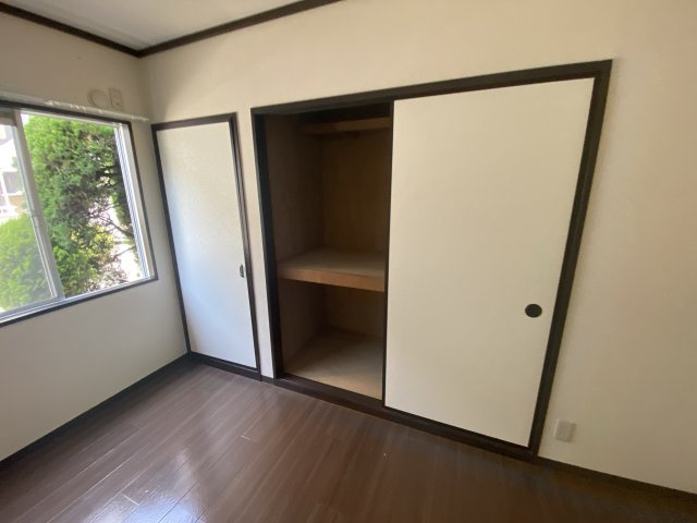 英賀保ハイツ３の収納