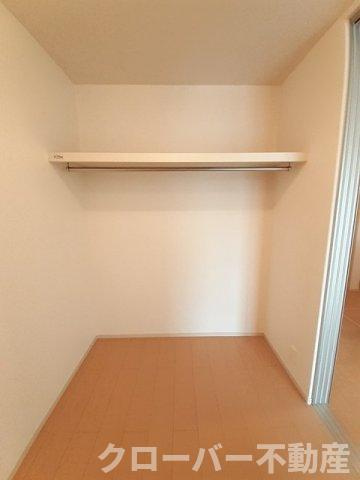 レガシーガーデンⅣ　Ｂの収納