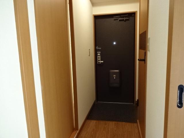 グリーンヒル壱番館の内装|廊下