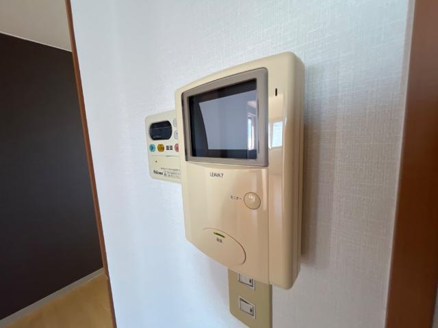 グリーンヒル壱番館の内装|カメラ付インターホン