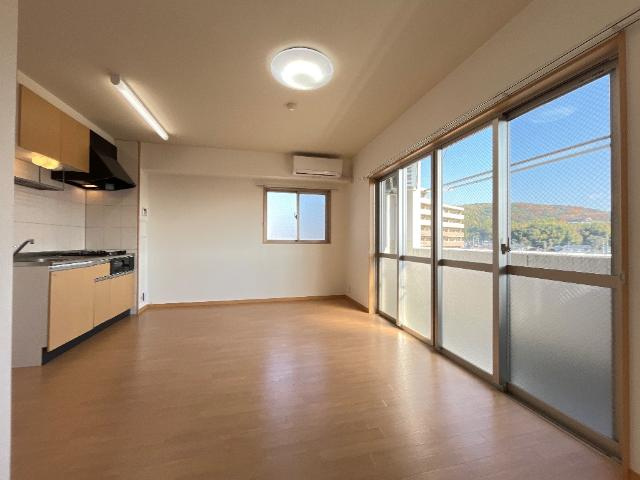 Ｌａ　Ｖｉｅ　ｅｎ　ｒｏｓｅ　ｈｉｌｌの居間・リビング|リビング