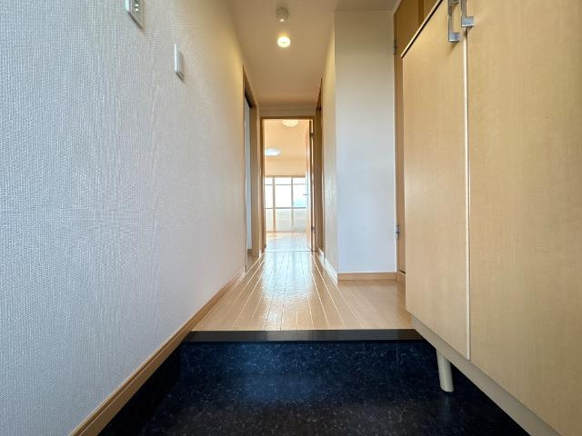 Ｌａ　Ｖｉｅ　ｅｎ　ｒｏｓｅ　ｈｉｌｌの玄関|玄関