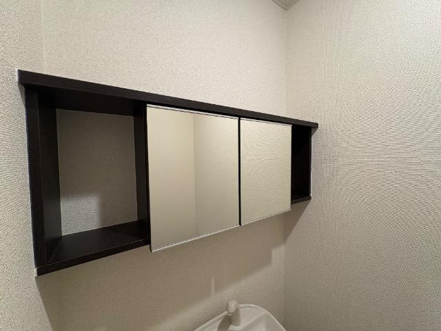 ローズガーデンのトイレ|トイレ収納