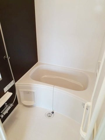 シャルマンビップの浴室|ゆったり過ごせるお風呂です