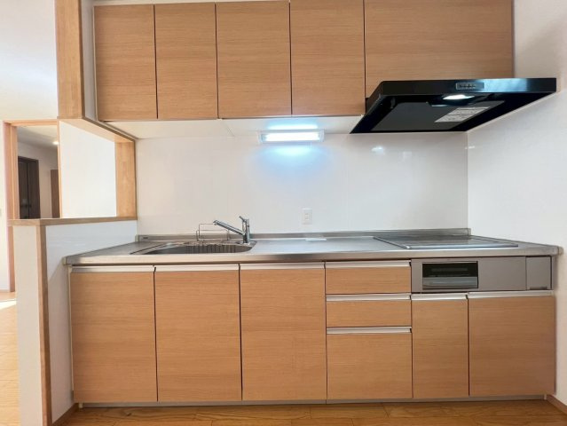 茨木市大池戸建のキッチン