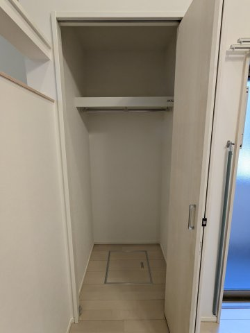 サダルスウドの収納|クローゼット