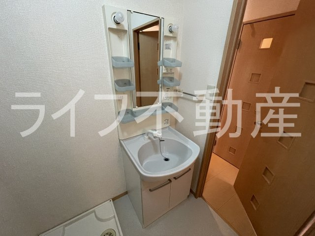 アルカーディアの独立洗面台|独立洗面台です