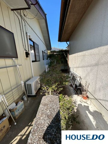 中古戸建　足利町江川町4丁目の前面道路含む現地写真