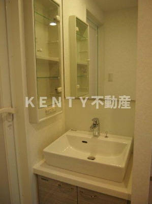 【洗面所】 | ルーブル旗の台弐番館 | 使いやすい洗面所です