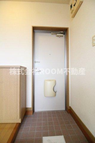 S・Tハイツの玄関|玄関です
