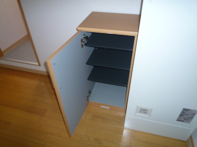 ロッソ北花田の玄関