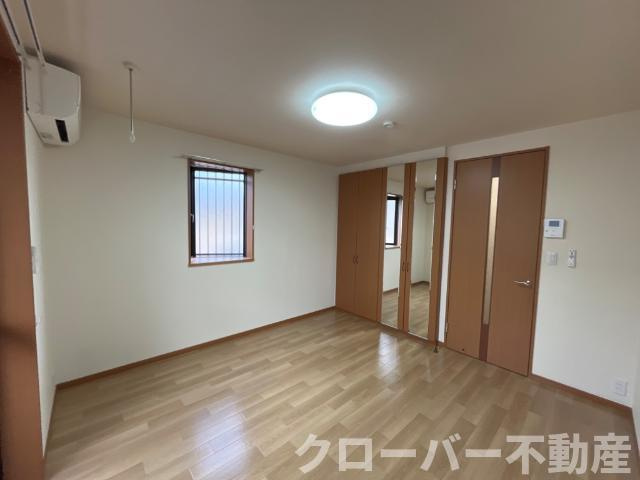 アルテピアッツァの内装|洋室