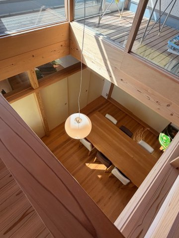丹波篠山市東岡屋　中古戸建の内装|空とつながるような、解放感あふれる吹き抜け!(^^)!