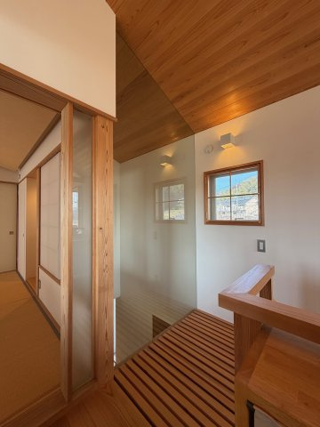 丹波篠山市東岡屋　中古戸建の内装|デザイン性の高いこだわりの注文建築(^^)/
