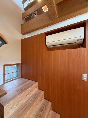 丹波篠山市東岡屋　中古戸建の内装|木をふんだんに使っており、温もりと香りに包まれる贅沢な木の家をぜひ体感してください(^^)