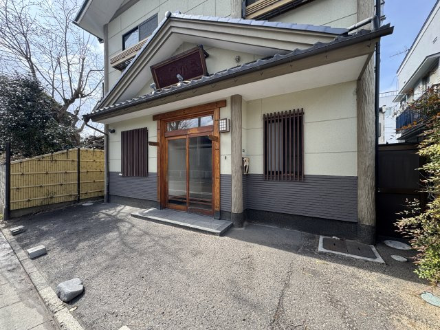 想定年間賃料　360万　想定利回り　9.0％　木造のその他