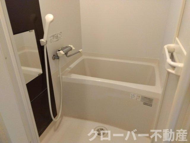 ミランダリゼやまのきたの浴室